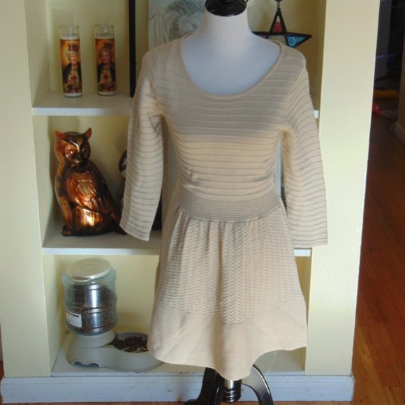 *451 Jessica Simpson Sweater Dress